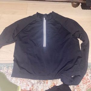 Lululemon cropped quarter zip